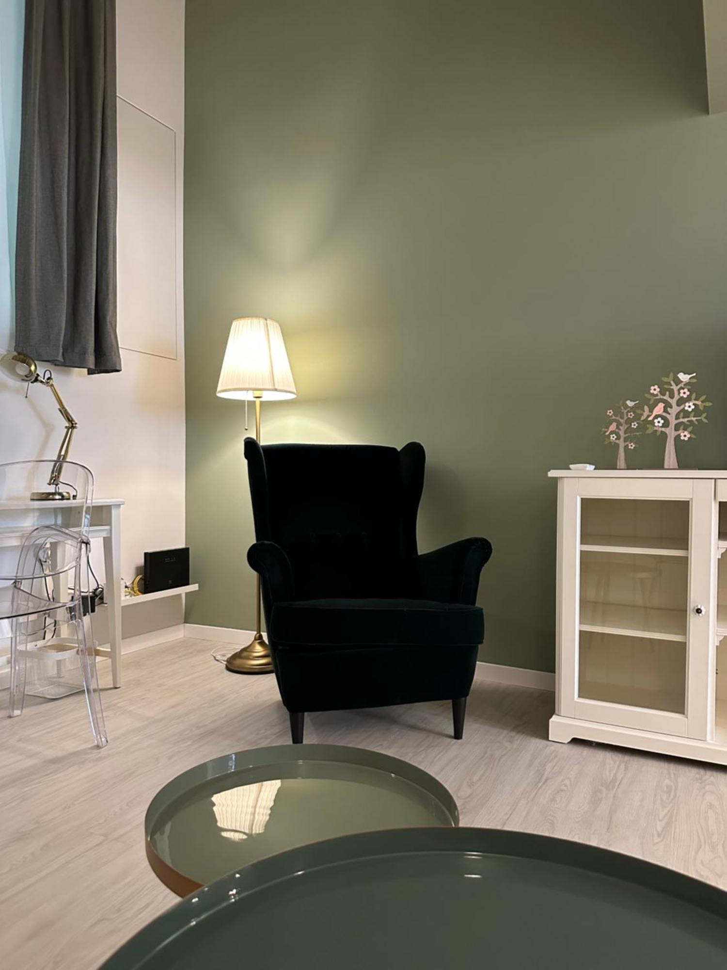 Flowers, A Cozy Suite In Milán Exteriér fotografie