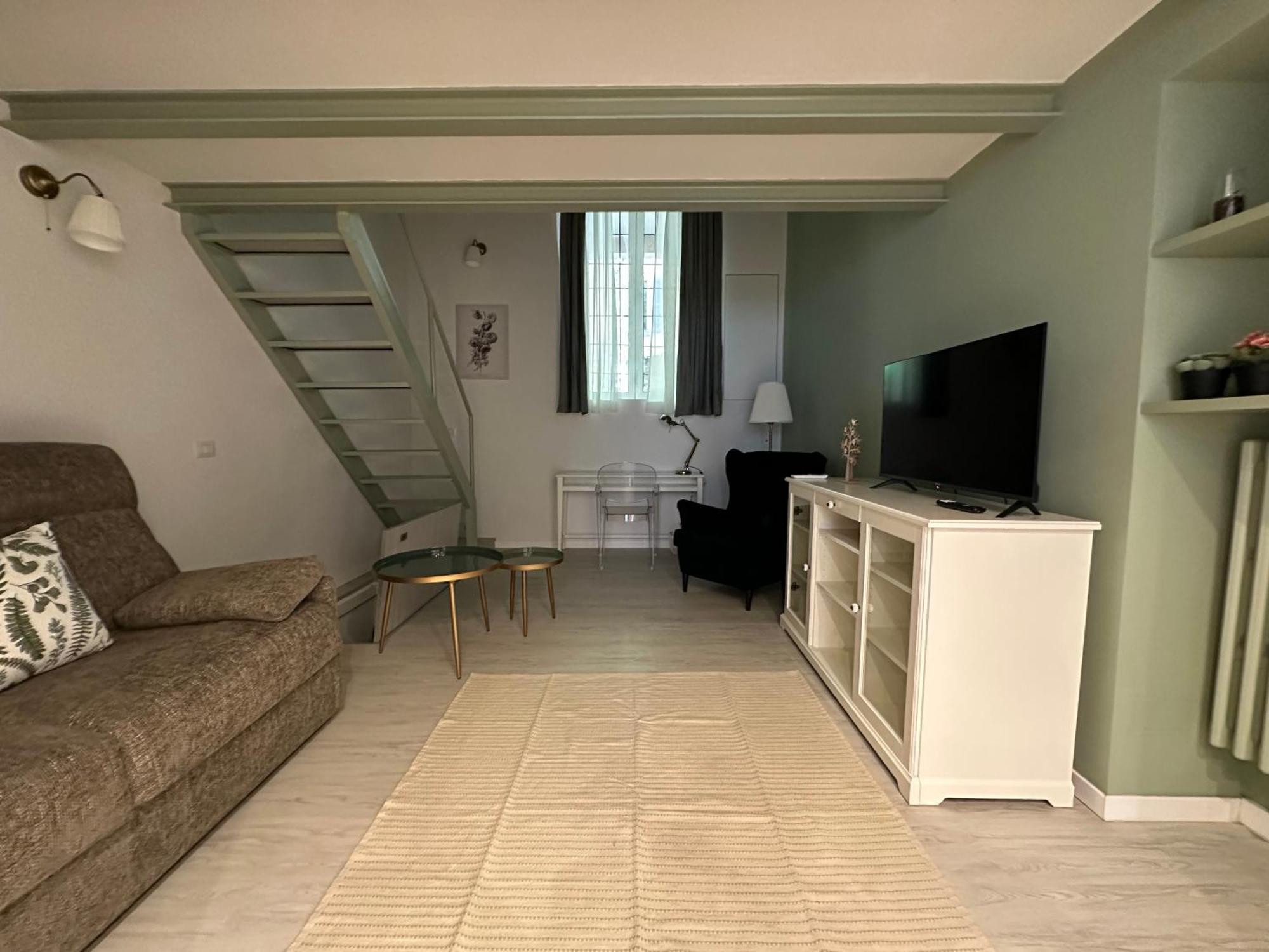 Flowers, A Cozy Suite In Milán Exteriér fotografie